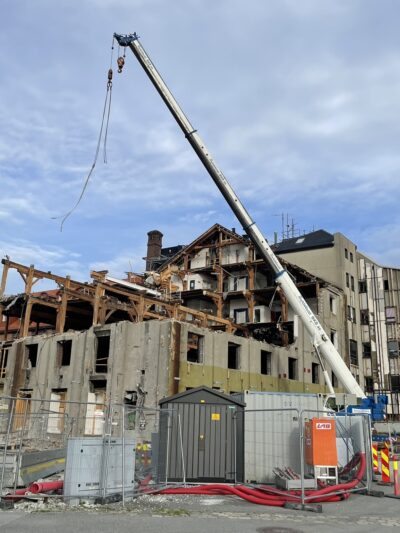 Demontering av bygg. Foto.