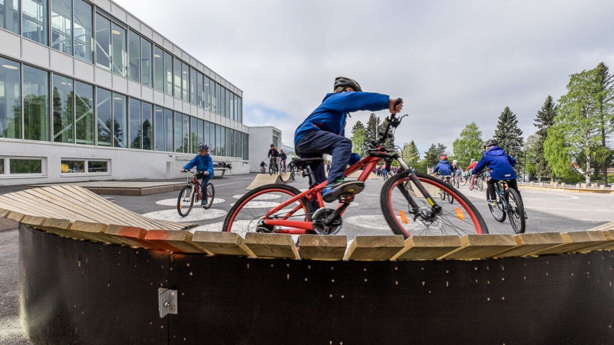 Sykkellek Foto Tove Lauluten